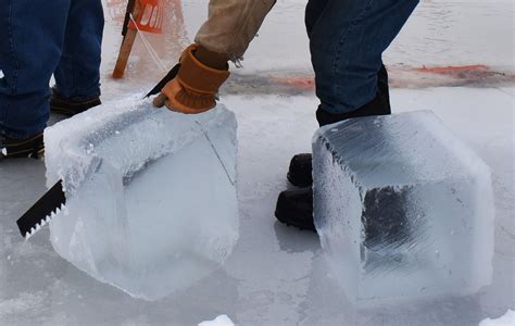 Ice Harvesters Keep A 19th Century Tradition Alive One Block At A Time