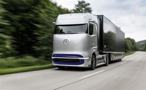 Mercedes Benz Trucks To Introduce EActros LongHaul Electric Truck For