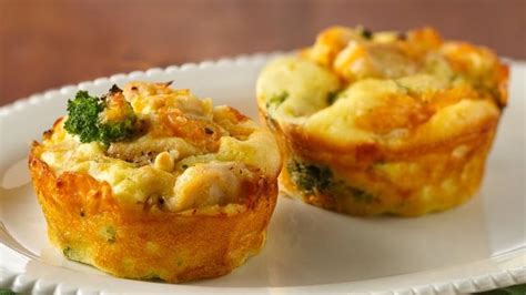 All reviews for impossibly easy mini chicken pot pies. Impossibly Easy Mini Chicken and Broccoli Pies - The ...