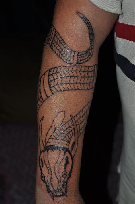 The reason for that is because they use them to show off their culture and heritage, meaning that these tattoos have a lot of depth, besides just looking cool. aboriginal tattoo - Rainbow Serpent | Aboriginal tattoo ...