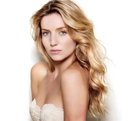 50 Annabelle Wallis Hot And Sexy Bikini Pictures Hot Celebrities Photos