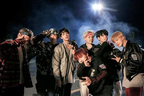 Suga bts yoongi min jimmy kimmel swag mic drop jimin tumblr boy segsy สาว gi yoon bangtan reblog. BTS's MIC Drop Remix becomes their 5th MV to hit 400 million views | BTS Amino