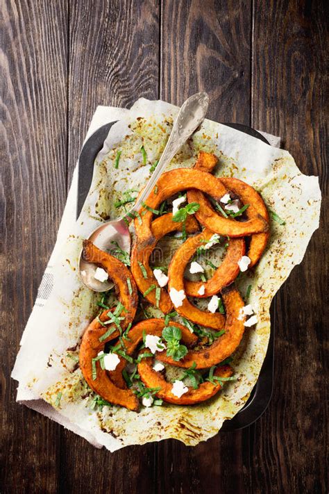 Clean the snapper fillets (1 lb) and cut it into 4 smaller pieces. Delicious Fried Green Beans With Mushrooms And Spices On A ...