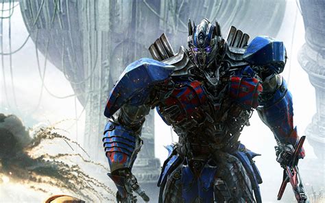 A new banner for transformers: Optimus Prime Transformers The Last Knight Wallpaper ...