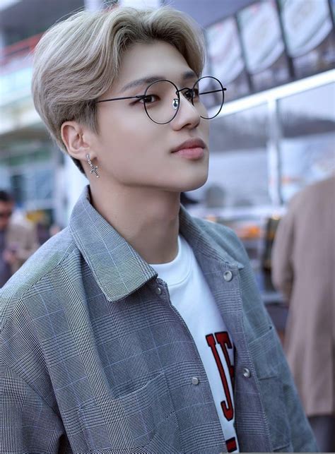 Here is the leonardo dicaprio titanic haircut & hairstyle tutorial that many of you have been waiting for and requesting. Thread by @Xilliann, Wooyoung's natural hair colour,a ...