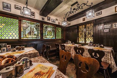 Nürnberger bratwurst glöckl am dom. Gasthaus | Bratwurst-Glöckl am Dom