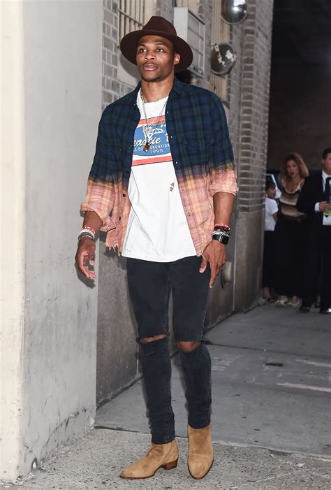 May 27, 2021 · the incident happened as westbrook was limping back to the locker room to tend to an injury. 17 Looks Only Russell Westbrook Could Pull Off Photos | GQ