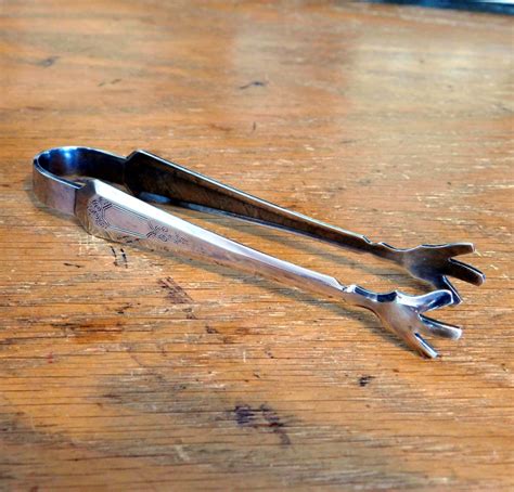 Vintage Wm Rogers & Son AA Silver Plate Sugar Cube Tongs | Etsy | Art