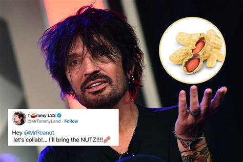 Motley Crue S Tommy Lee Posts Another Nude Photo Twitter Reacts