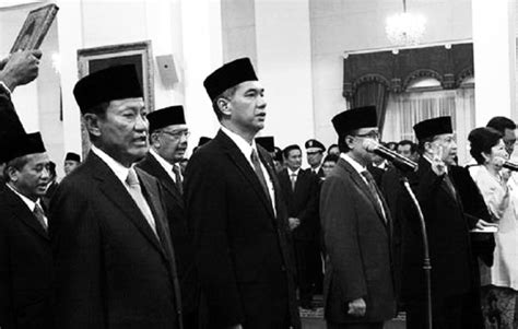 Pembangunan bidang pendidikan dasar dan menengah di indonesia terus mengalami perbaikan dari tahun ke tahun. 5 bidang kerja utama Kabinet Reformasi Pembangunan ...