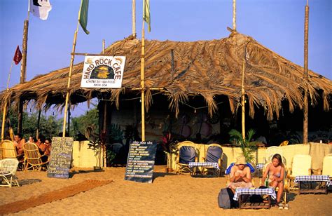 Baga Beach Top Attractions And Things To Enjoy Voy Trips