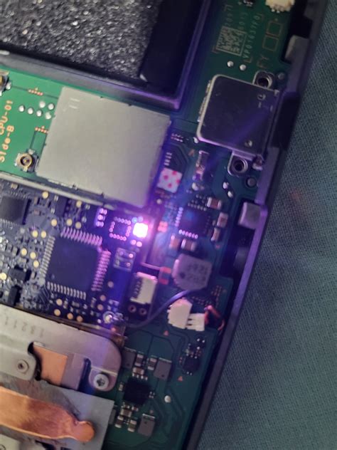 Nintendo Switch OLED Hwfly Mod Chip Light Staying Purple