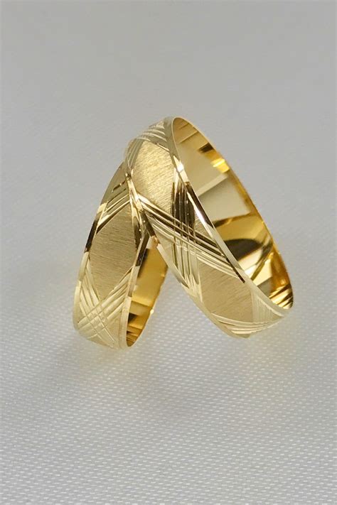 Https://tommynaija.com/wedding/how Much Is 18k Gold Wedding Ring