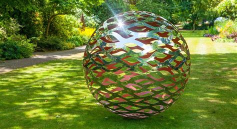 Beautiful Modern Stainless Steel Spherical Garden Sculpture David