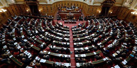 Bibliothèque de l'assemblée nationale (paris). Pour une femme Présidente de l'Assemblée Nationale ...