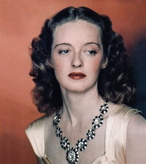 Pin by Classic Movie Hub on BETTE DAVIS - The #1 actress | Bette davis, Bette davis eyes, Bette