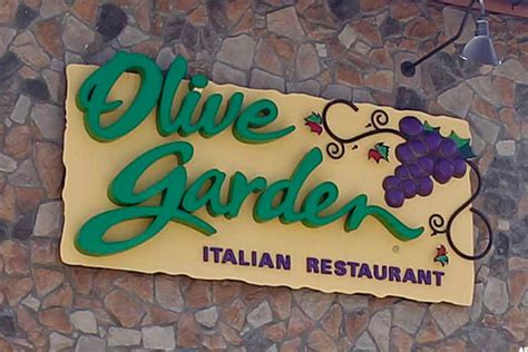 Popular veterans day restaurant discounts. Veterans Day Means Free Stuff for Military Vets - TheStreet