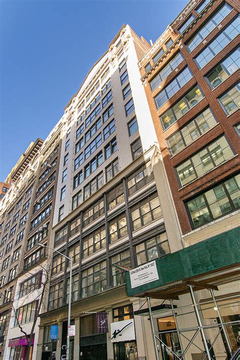 137 139 W 25th St New York Ny 10001 Office For Sale