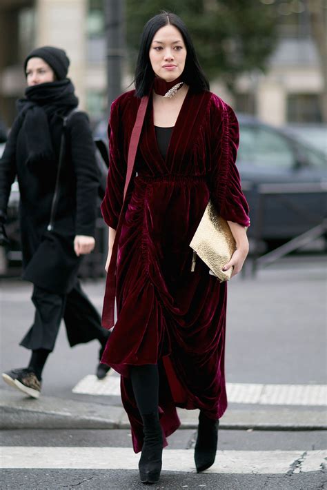 Street Style How To Wear Velvet Cool Chic Style Fashion