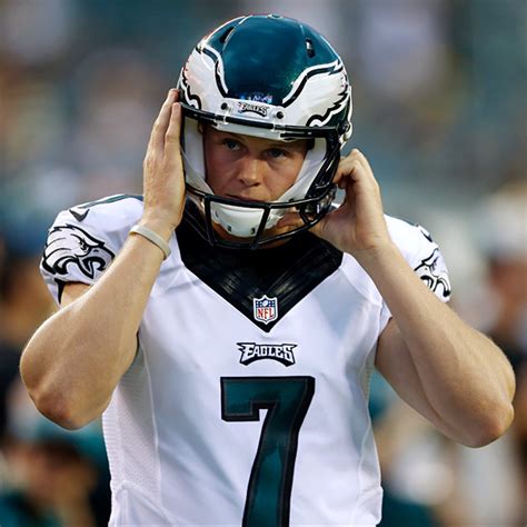 We got the chocolates podcast. Eagles jersey numbers for Bryon Maxwell, Sam Bradford ...