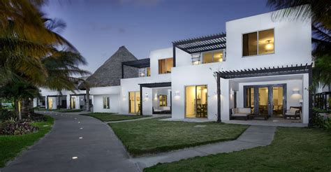 Citylights garden, lahug, cebu city bedroom: 3 Bedroom Oceanfront Condo for Sale, Ambergris Caye ...