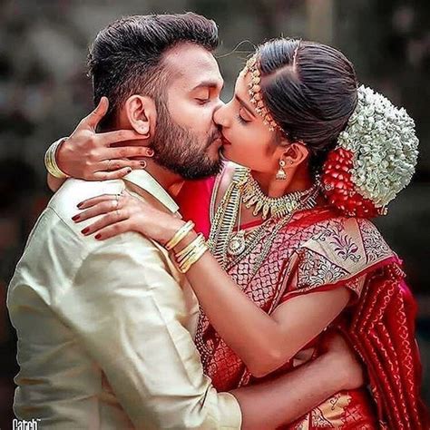 Pin By Dharani Kutty On Projects To Try Indian Wedding Photography Couples Romantic Photos