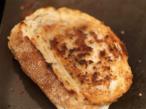 How To Make The Perfect Grilled Cheese Sandwich With Asiago Cheese