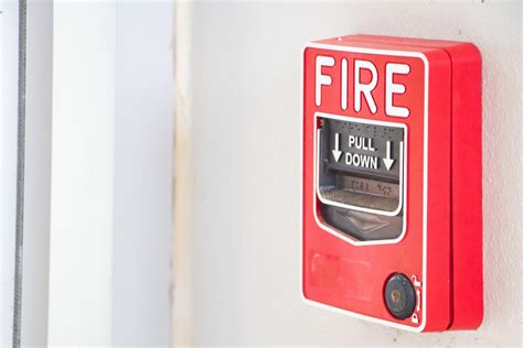 How Fire Detection Systems And Alarms Work 𝗕𝗼𝘆𝗱 And 𝗔𝘀𝘀𝗼𝗰𝗶𝗮𝘁𝗲𝘀