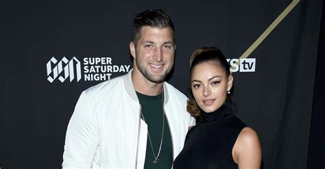 Who Is Tim Tebow S Girlfriend The Pro Athlete Put A Ring On Her Finger