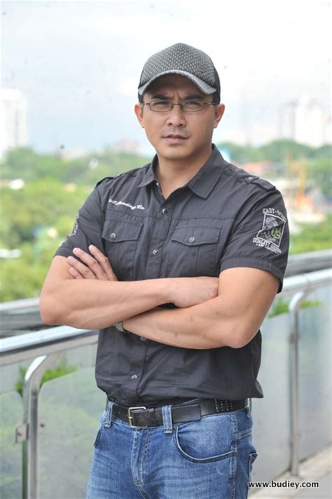 Nora ariffin sekarang bergelar naib presiden kanan di firma berprestij, halstead property. Masyimalo Heart ♥: Tersampuk Nora Elena