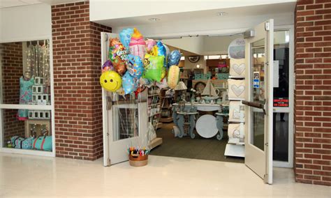 Kent hospital is a community teaching hospital located in warwick, rhode island. Retail Gift Shops, Kent Campus | Bayhealth