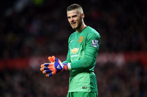 De gea a fost în tribună la primul meci oficial al lui united. Real Madrid to sign River Plate goalkeeper Angusto Batalla ...