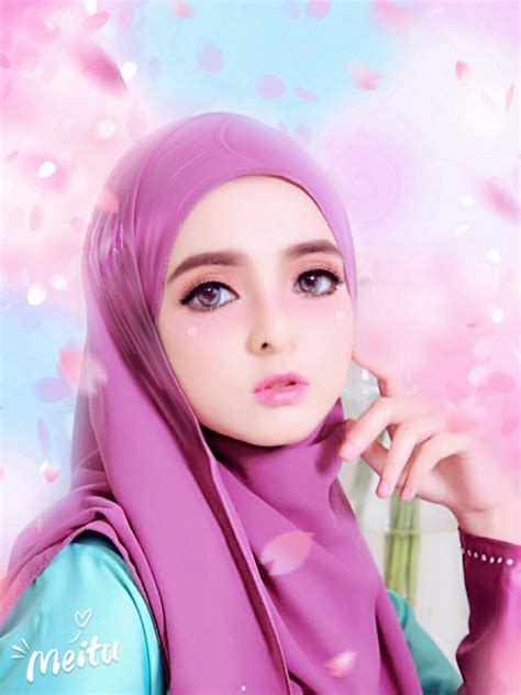 Mencurahkan ekspresi dan pikirannya ke dalam. Gambar Kartun Maskeran Wajah Hijab / Gambar Hijab Animasi ...
