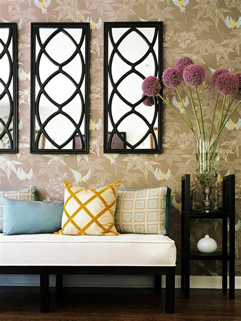 Frames do not have to be boring ! How to Use Mirrors to Make Rooms Look Larger