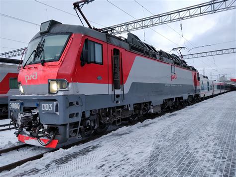 Zheldoripoteka, rzd's real estate arm, was revealed to have sold land plots located close to railway stations in major cities to the son of russian railways president vladimir yakunin.26 far east land. FUNET Railway Photography Archive: Russia - Electric ...