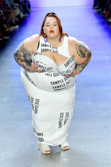 Tess Holliday Grabs Size 26 Curves In Statement Against Designers At