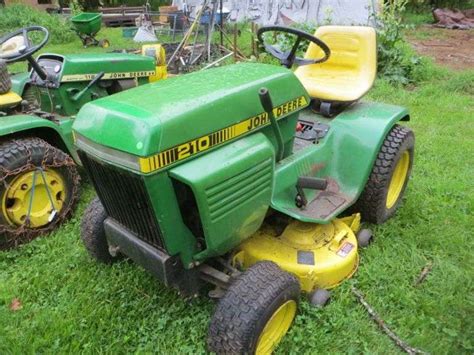 John Deere 210 Lawn Tractor W Mower Deck Lambrecht Auction Inc