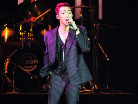 The site owner hides the web page description. 金曲獎／ØZI「首登金曲表演」飆招牌歌 《B.O.》 網推爆：台風超穩 | ETtoday影劇 | ETtoday新聞雲