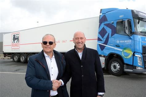 Eveneens is van moer verdeler van dickies®workwear in belgië en nederland. Van Moer Logistics belevert komende vijf jaar 800 winkels ...