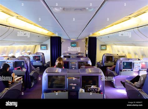 Boeing 777 200er Business Class Seats