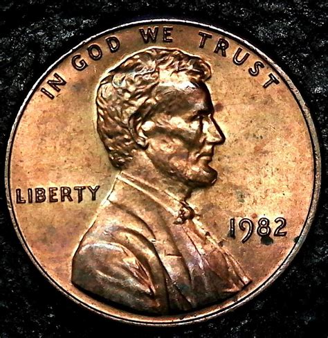 On the other hand, brass is a mixture of two or more metallic elements and it resembles copper because it is a part of copper. 1982 Lincoln Small Date What's The Difference Between ...