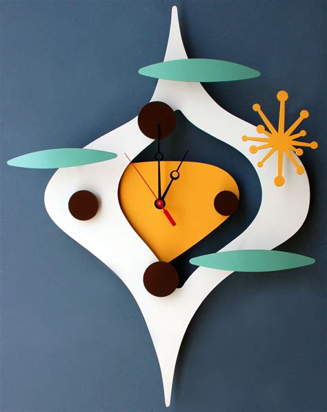 Retro Space Age Clock Love This Shape Balonlar Duvar Saati