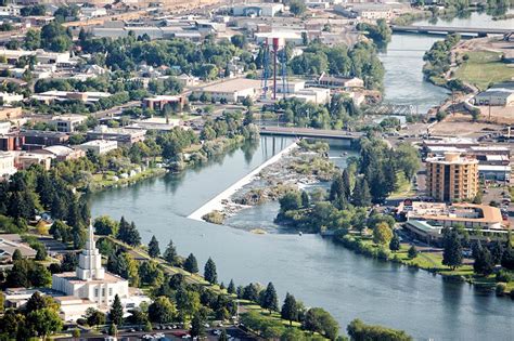 As of the 2010 census, the population of idaho falls was 56,813 (2019 estimate: Featured Article | Idaho Falls Convention and Visitors Bureau