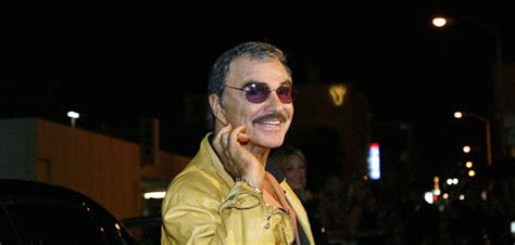 Burt reynolds' tequesta home sells at deep discount. Film-Legende Burt Reynolds (†) nach 2 Jahren bestatttet ...