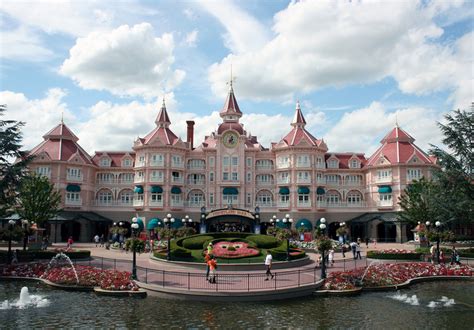 Disneyland Paris Guide Et Infos Pratiques