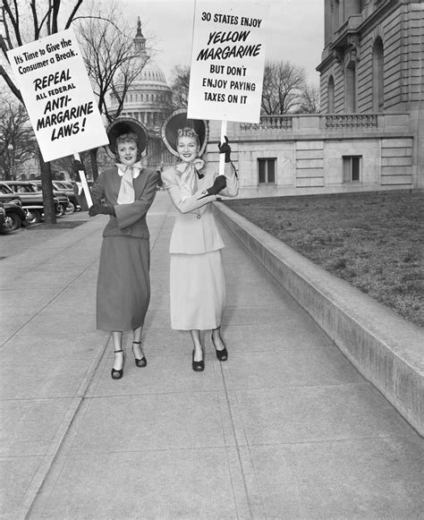 71 Powerful Photos Of Women Protesting Throughout American History Awaken
