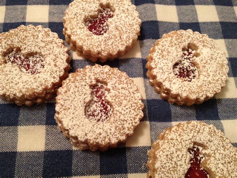 Can be made into a sandwich cookie. Austrian Cookie Recipes - Authentic Austrian Linzer ...