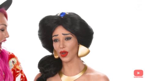 Vidéo Kim Kardashian Se Déguise Et Se Maquille En Princesse Jasmine