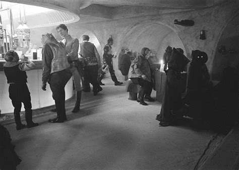 9 Reasons Why The Mos Eisley Cantina Is So Special
