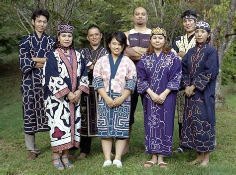 Tribo Indígena Do Japão Ainu Cultura Japonesa Amino